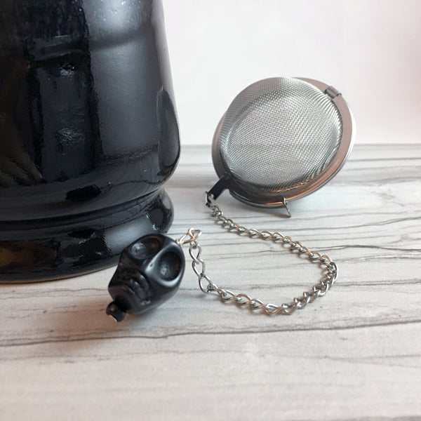 Tea Ball Infuser with Black Skull Bead